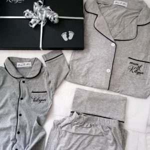 Douce Étreinte Maternelle ( Pré-commande)