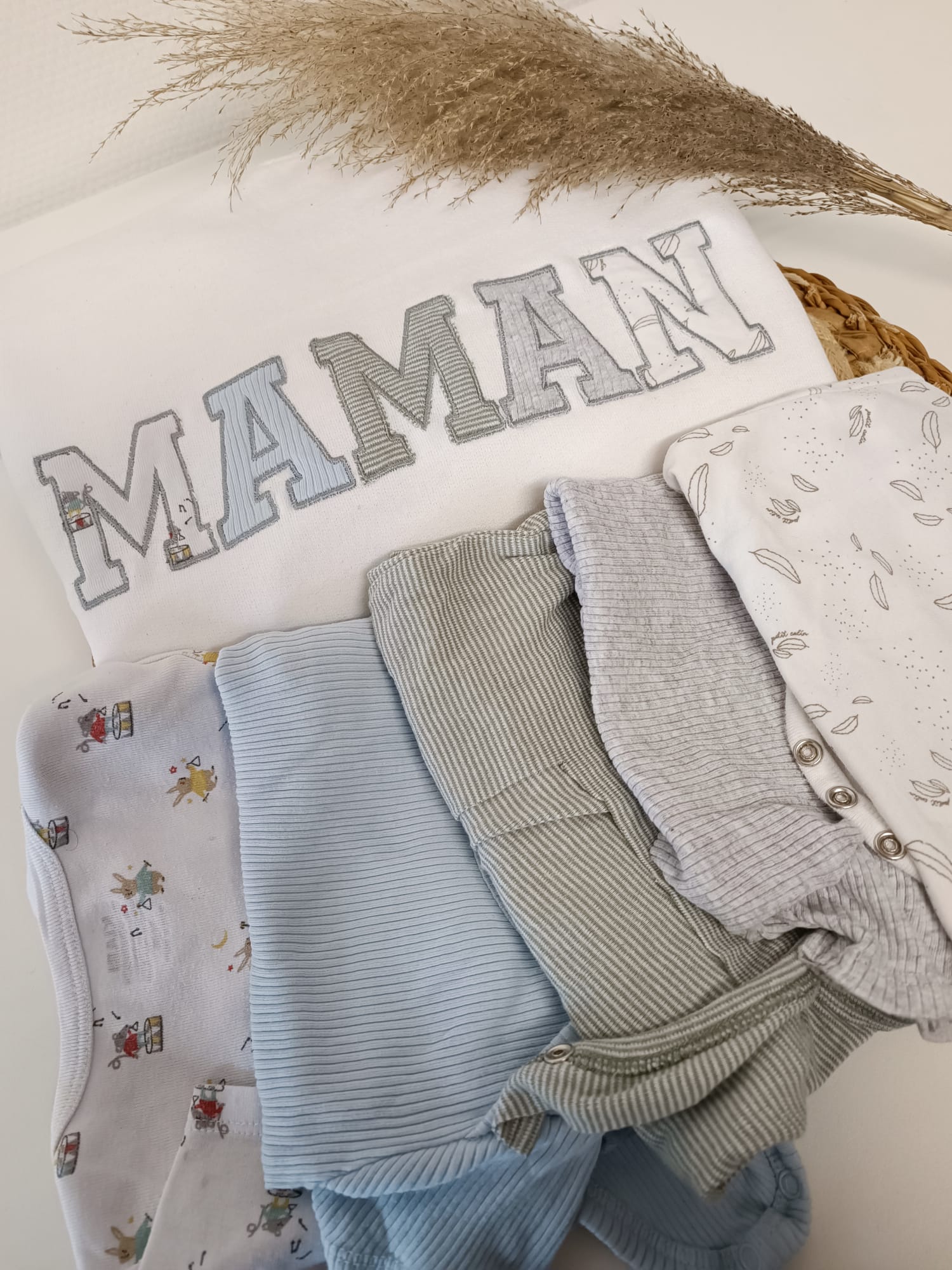 WhatsApp Image 2024-05-27 à 22.27.15_e83c08f8