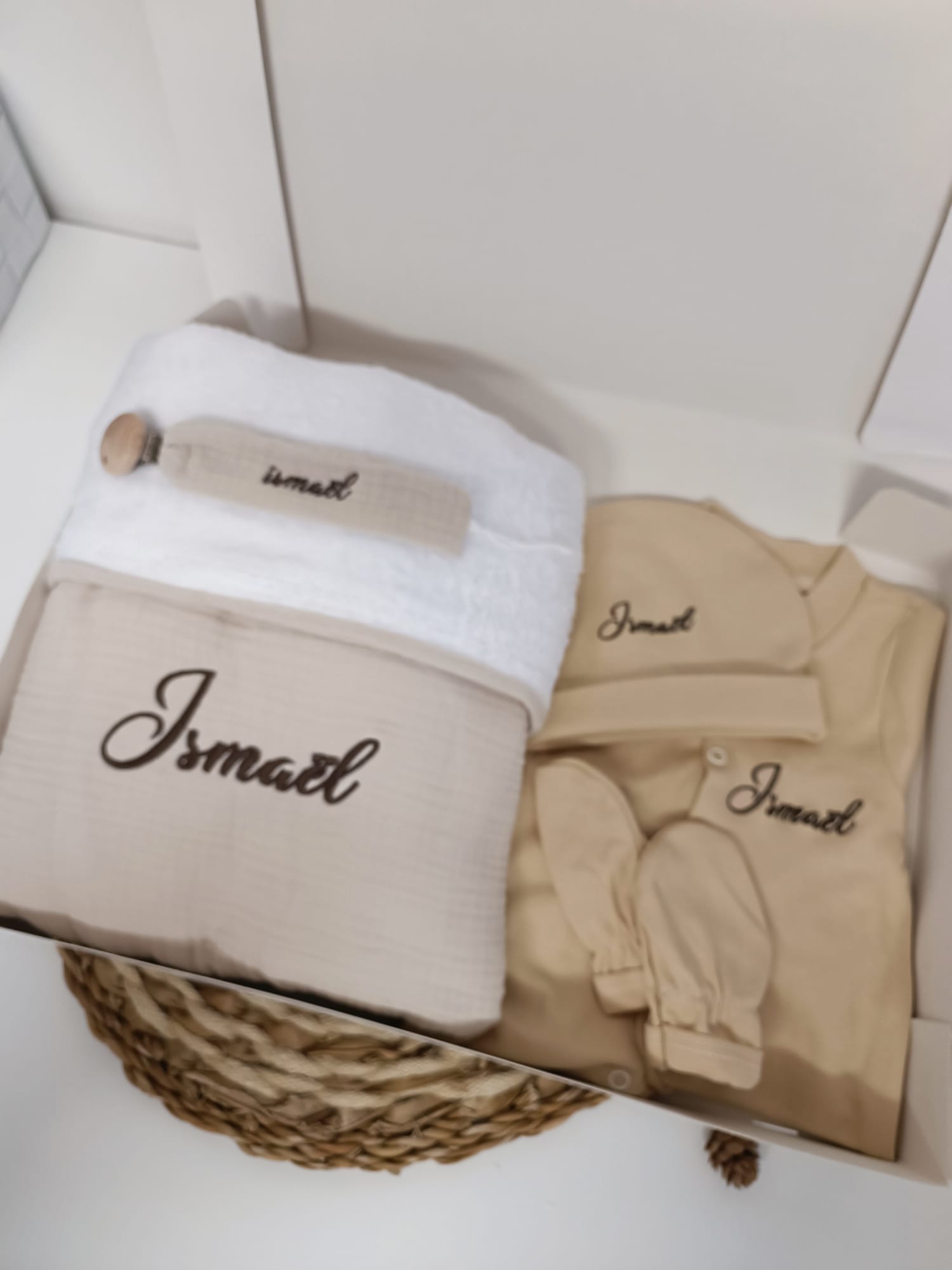 WhatsApp Image 2024-10-04 à 17.29.52_a0f89eb3