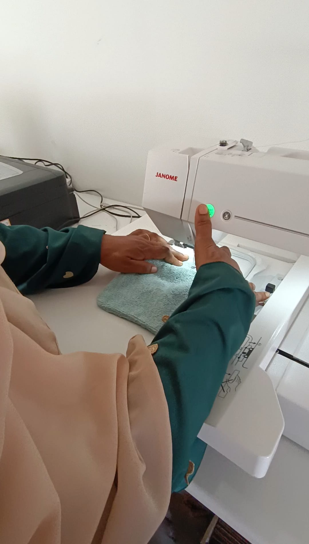 WhatsApp Image 2025-07-07 à 22.53.36_b4bd6dd7